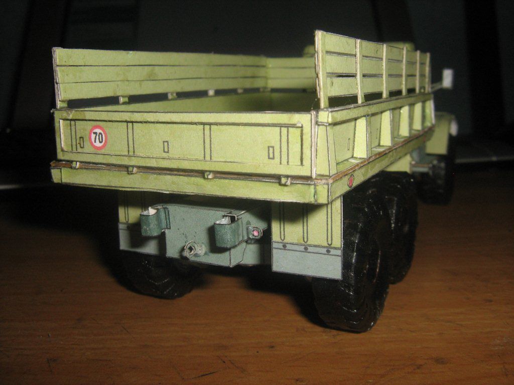 Novamodel - 1 - Грузовой автомобиль КрАЗ-255Б, масштаб 1:32 magazine