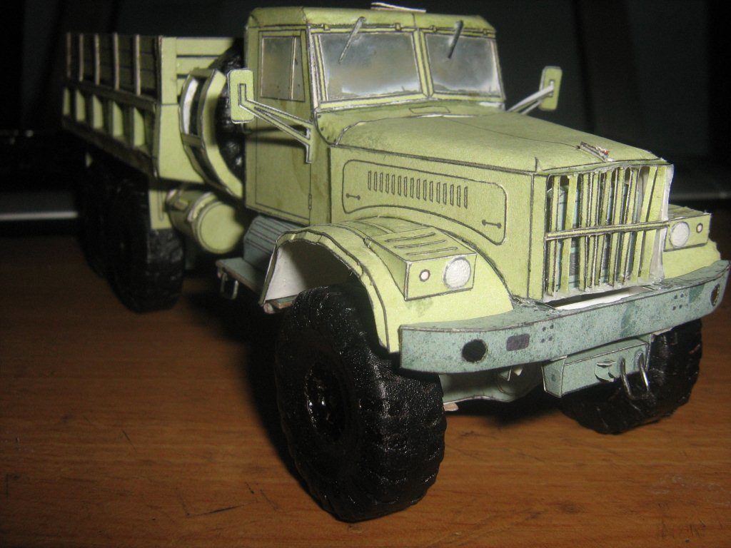 Novamodel - 1 - Грузовой автомобиль КрАЗ-255Б, масштаб 1:32 magazine