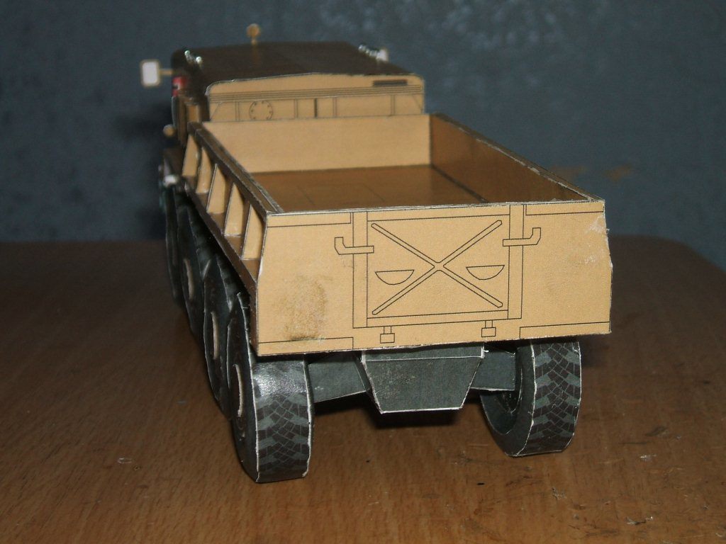 Novamodel - 10 - Тягач МАЗ-537А, масштаб 1:43 magazine