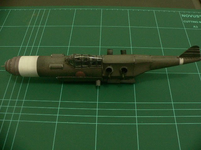 Управляемая авиабомба paper model