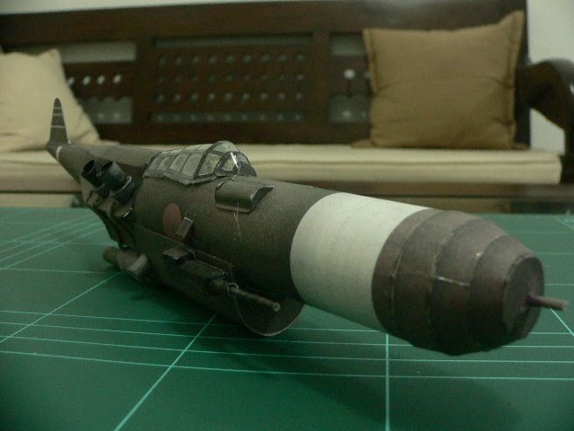 Управляемая авиабомба paper model