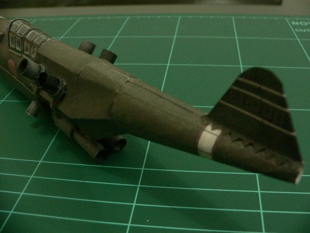 Управляемая авиабомба paper model