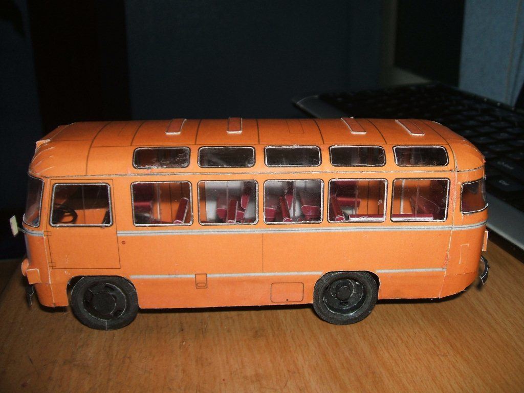 Novamodel - 18 - Автобус ПАЗ-672М,масштаб 1:43 magazine