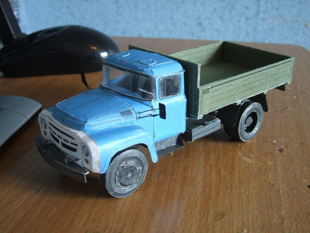 Novamodel - 20 - Грузовик ЗИЛ-130, масштаб 1:43 magazine