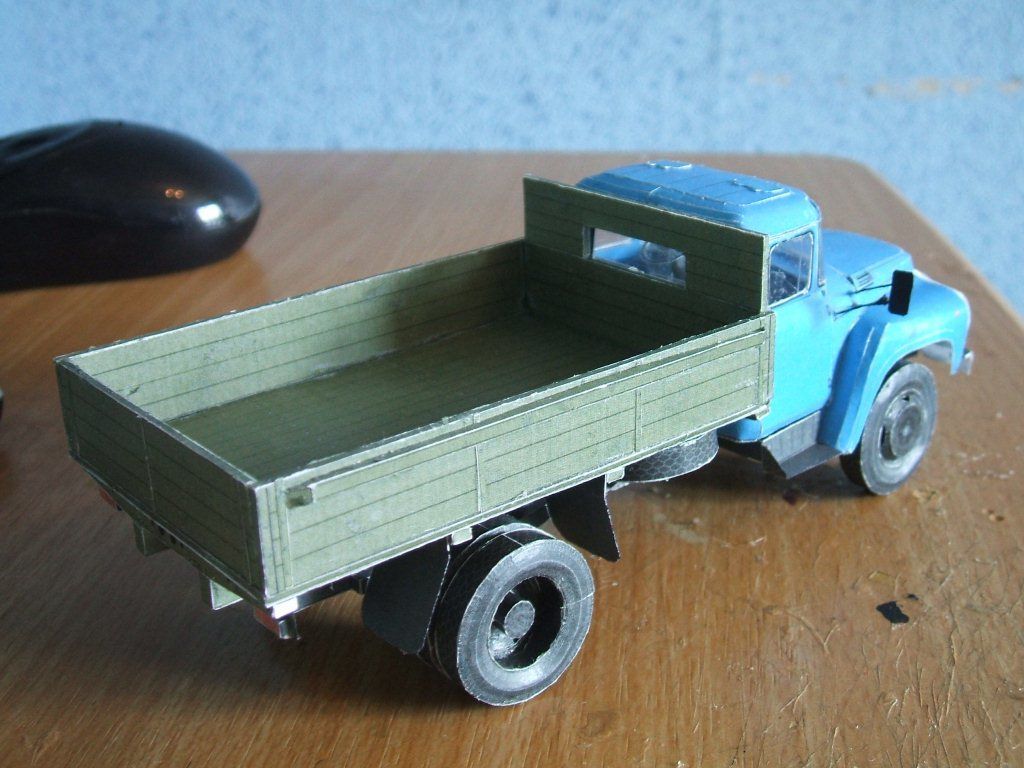 Novamodel - 20 - Грузовик ЗИЛ-130, масштаб 1:43 magazine