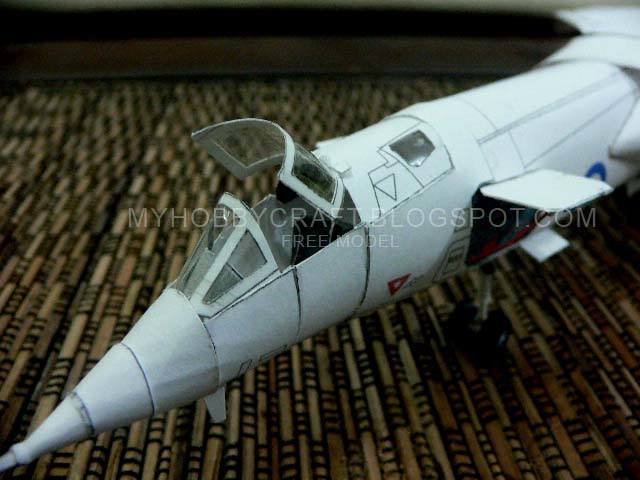 Бомбардировщик BAC TSR-2 paper model