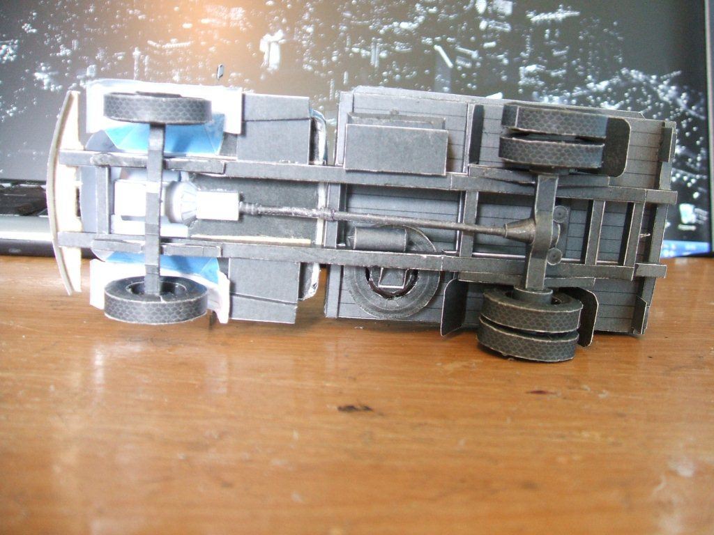 Novamodel - 21 - Бортовой грузовик Амур-53131, масштаб 1:43 magazine