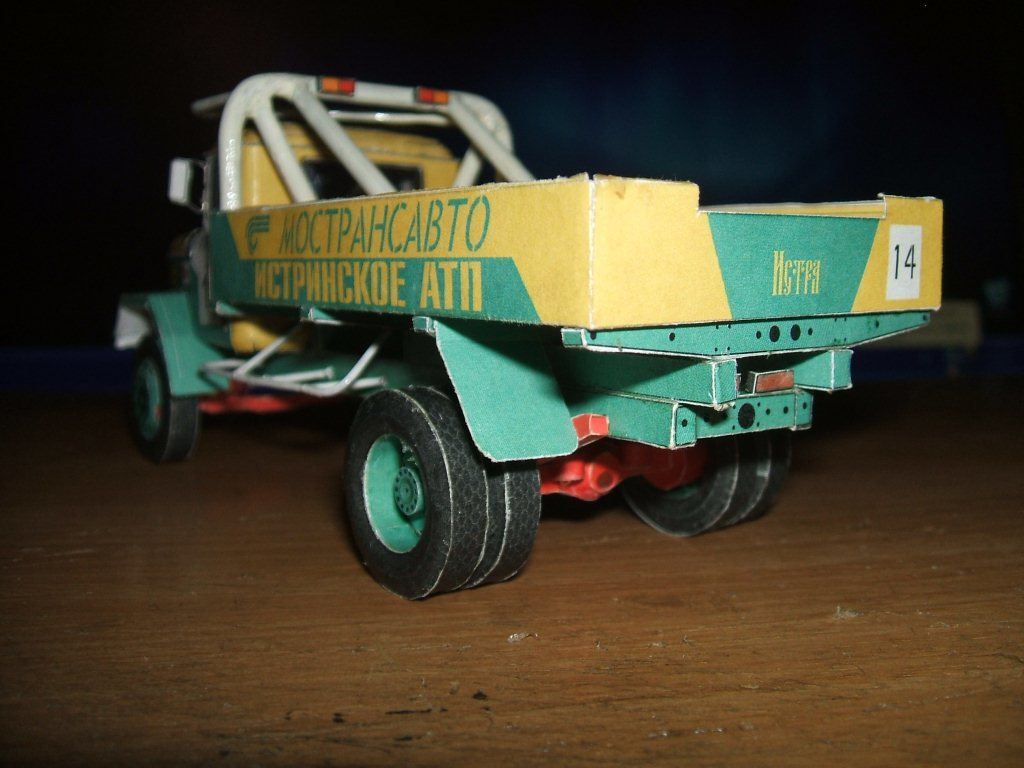 Novamodel - 23 - Кроссовый грузовик ЗИЛ-130, масштаб 1:43 magazine