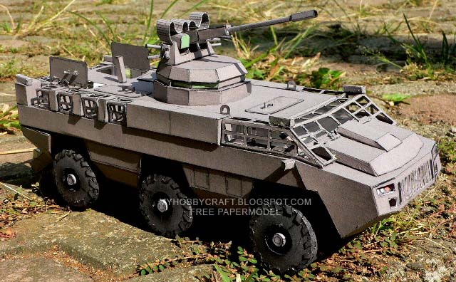 Бронемашина Mbombe paper model