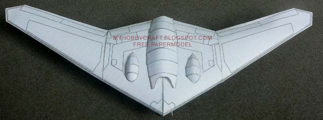 Беспилотный самолет RQ-170 Sentinel paper model