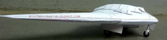Беспилотный самолет RQ-170 Sentinel paper model