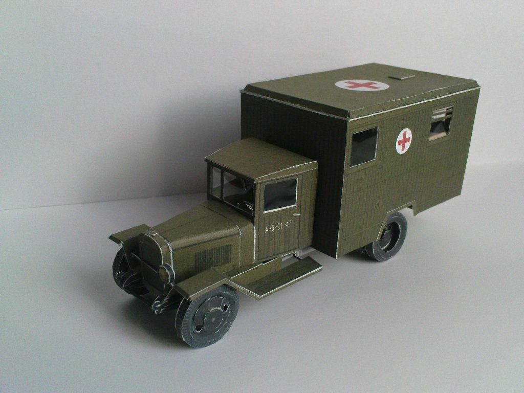 Novamodel - 27 - Санитарный автомобиль ЗИС-44, масштаб 1:43 magazine