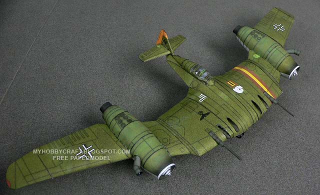 Концепт самолета от Dusso paper model