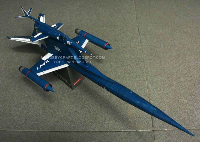 Самолет Douglas 1186-C paper model