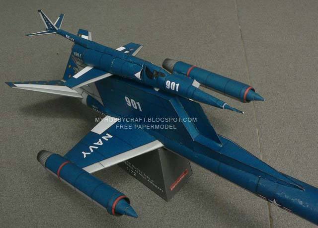 Самолет Douglas 1186-C paper model
