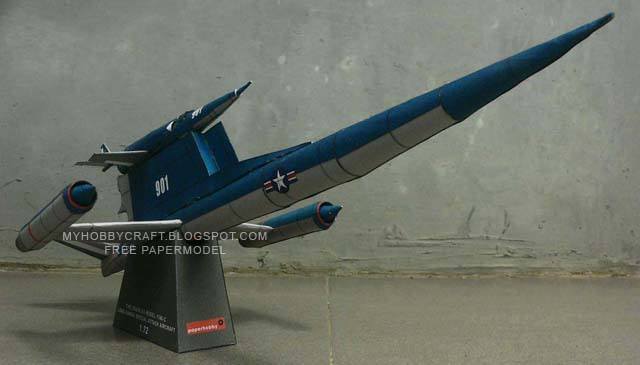 Самолет Douglas 1186-C paper model