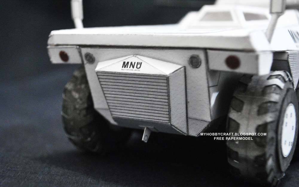 Боевая машина MNU (Район №9) paper model