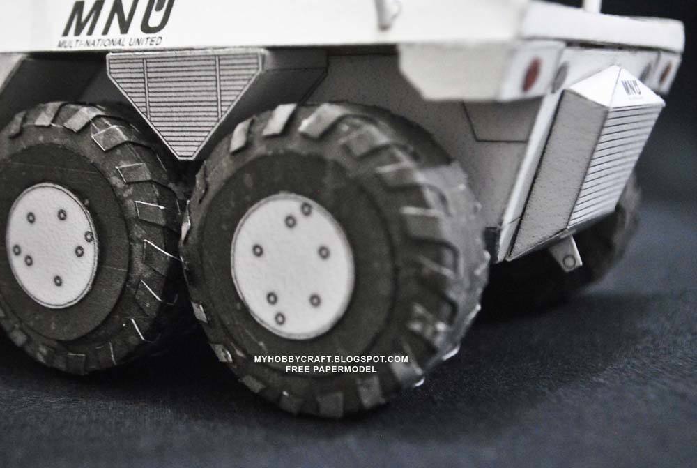 Боевая машина MNU (Район №9) paper model