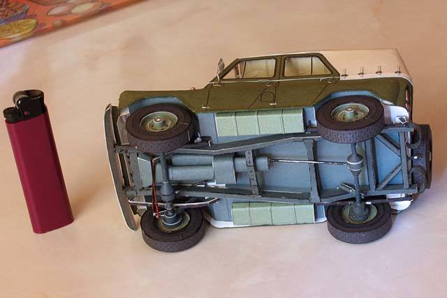 Автомобиль УАЗ-469 paper model