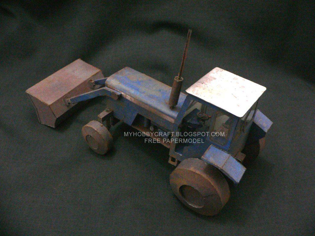 Трактор (Барашек Шон) paper model