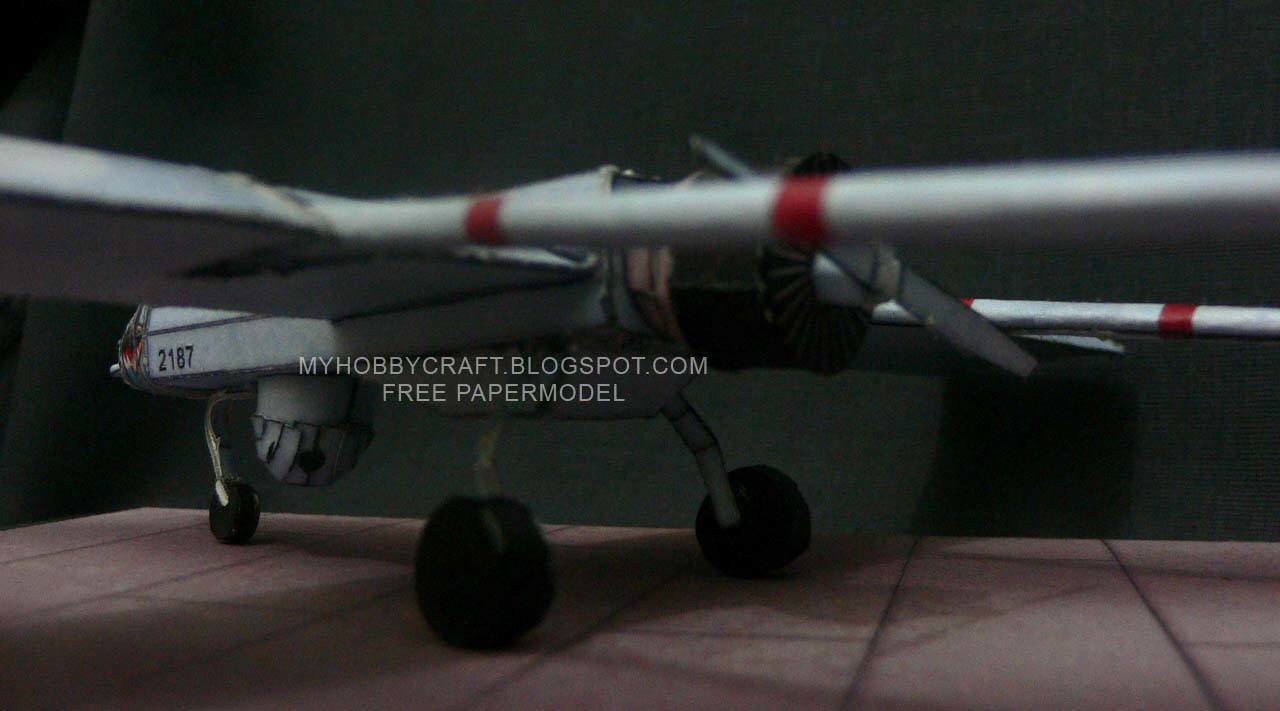 Беспилотный самолет RQ-7 Shadow paper model