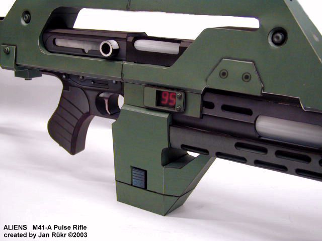 Импульсная винтовка M41-A (Чужие) paper model