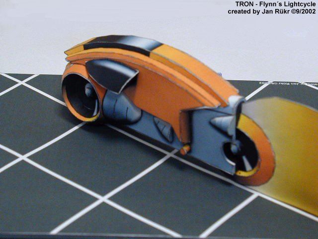 Светоцикл (Трон) paper model