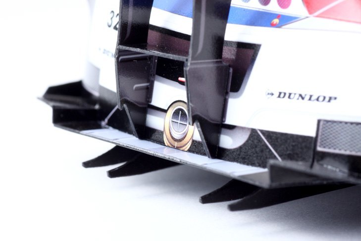 Автомобиль Honda HSV-010 GT 2010 [высокая сложность] paper model