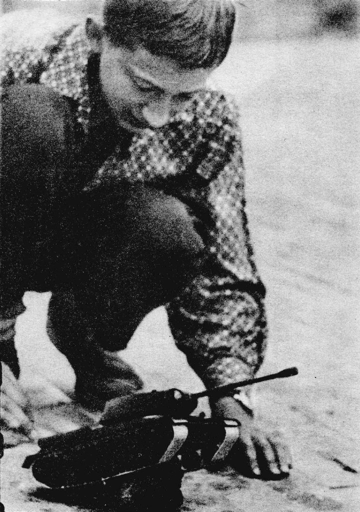 Maly Modelarz - 12/1965 - Танк ИС-2 magazine