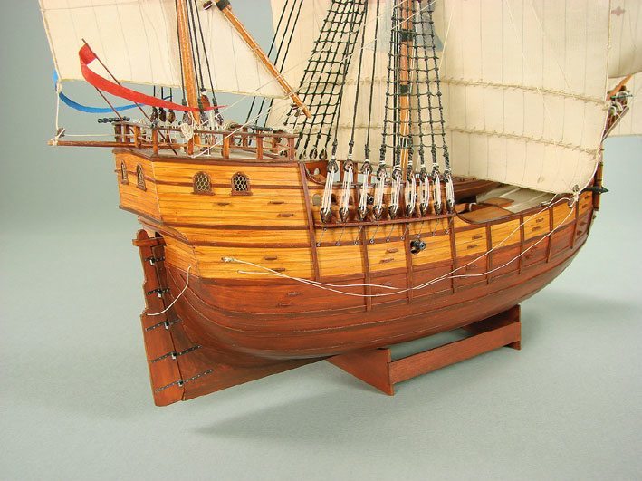 Shipyard - 36 - Каракка Санта-Мария и каравелла Нинья (1492) magazine