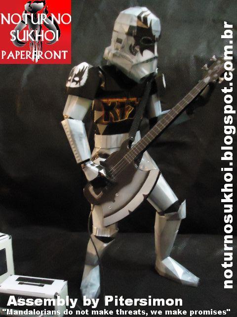 Рок-штурмовик - Музыкант paper model