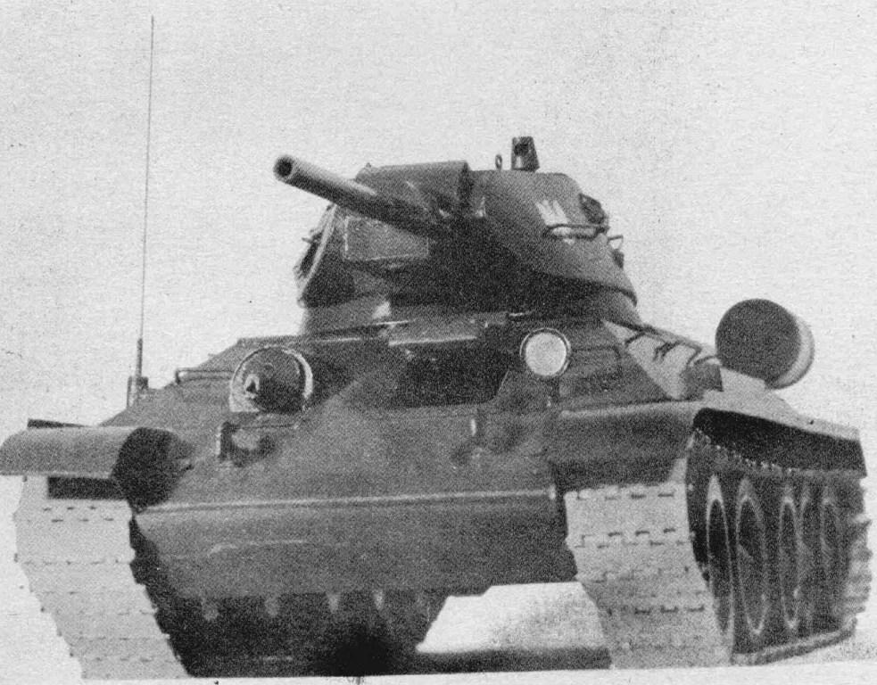 Maly Modelarz - 6/1968 - Танк Т-34-76 Рыжий magazine