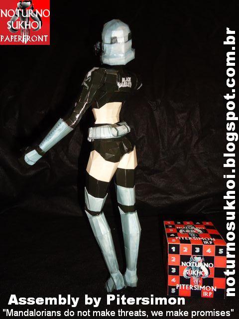 Рок-штурмовик - Бэк-вокалистка paper model