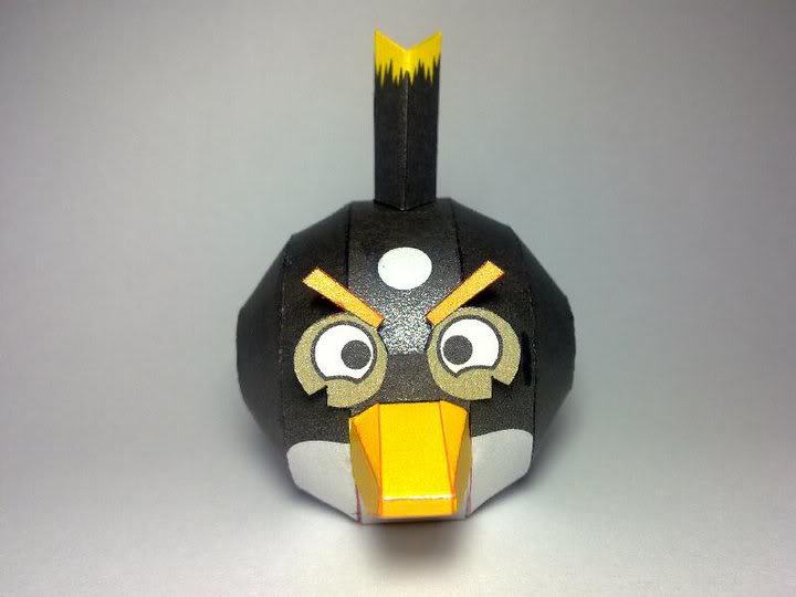 Чёрная птица (Angry Birds) paper model