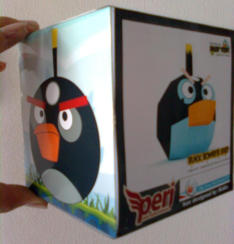 Коробка для Черной птицы (Angry Birds) paper model