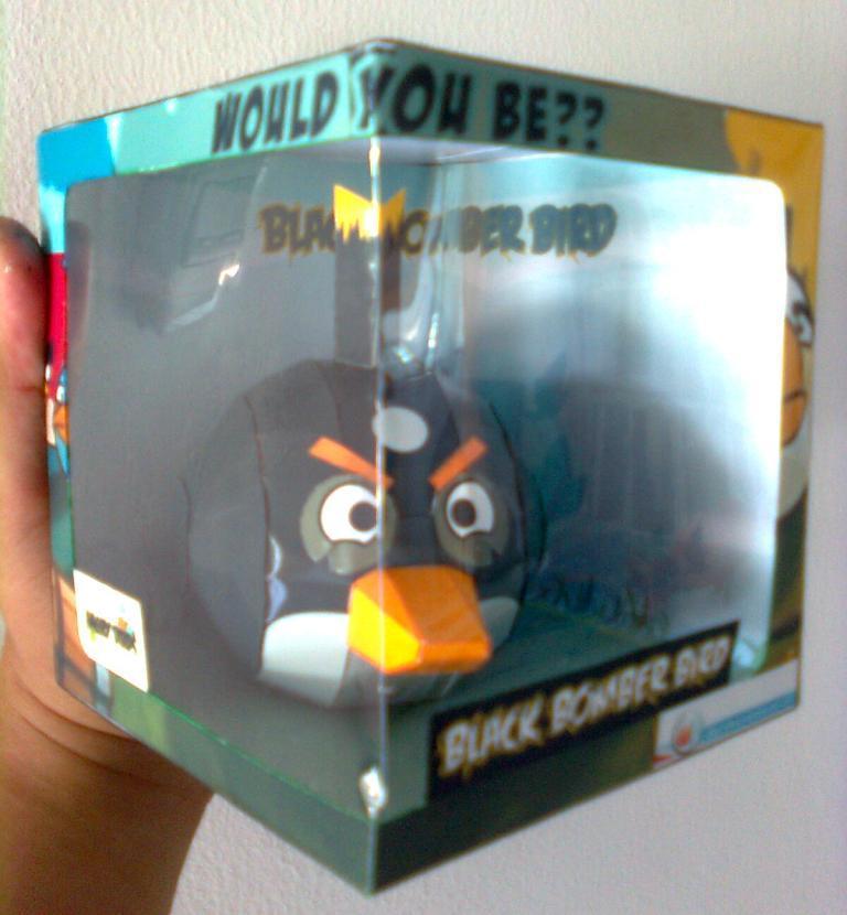 Коробка для Черной птицы (Angry Birds) paper model
