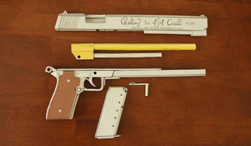 Пистолет Hellsing ARMS 454 Casull Auto (Хеллсинг) paper model