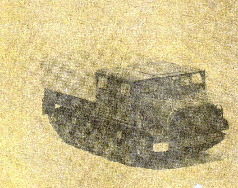 Maly Modelarz - 10/1976 - Тягач Mazur D-350 magazine