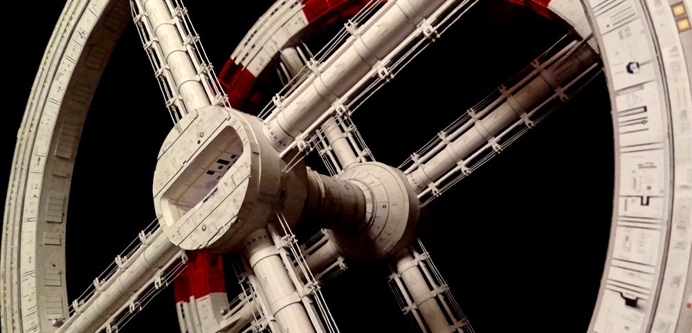 Космическая станция (Космическая одиссея 2001 года) paper model