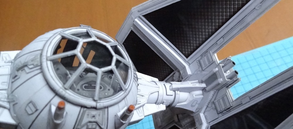 Перехватчик TIE (Звездные войны) paper model