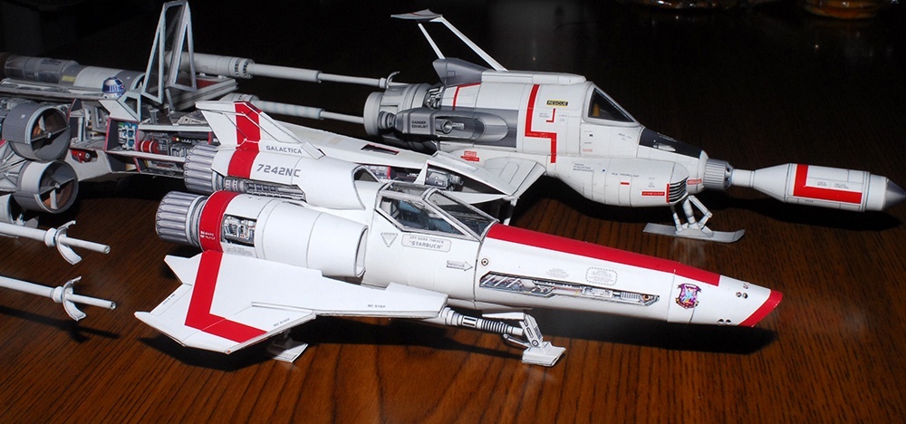 Космический корабль Вайпер МК II (Звездный крейсер Галактика) paper model