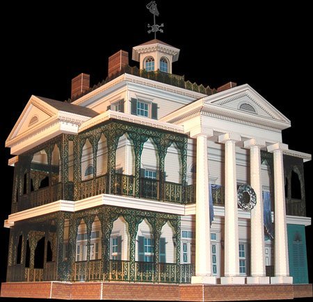 Дом с привидениями (New Orleans Square, Диснейленд) paper model