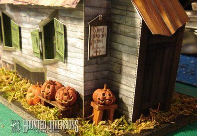 Дом страха Schoolhouse (Universal Orlando's Halloween Horror Night 2008) paper model