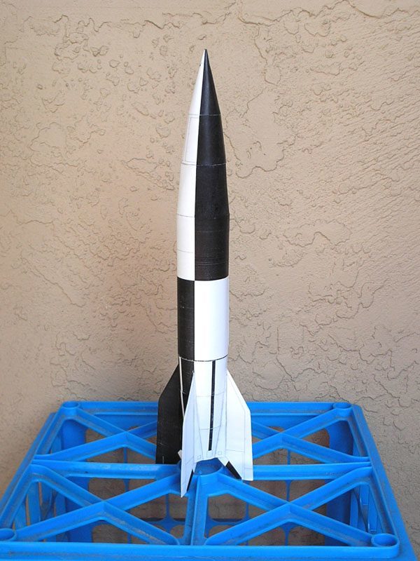 Баллистическая ракета Фау-2 paper model
