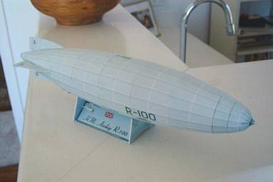 Дирижабль R100 paper model