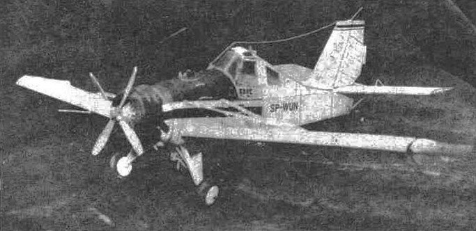 Maly Modelarz - 10/1981 - Сельскохозяйственный самолет PZL-106 Kruk magazine