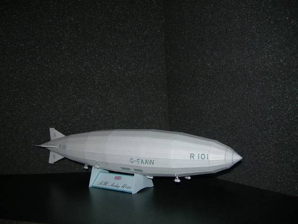Дирижабль R101 paper model