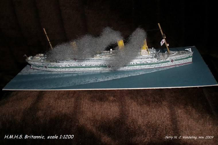 Госпитальное судно Британник (вид 1915 года) paper model