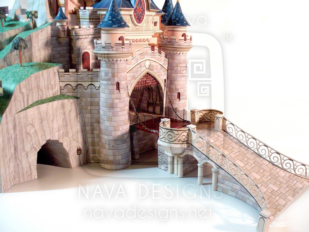 Замок Спящей красавицы (Диснейленд Париж) paper model