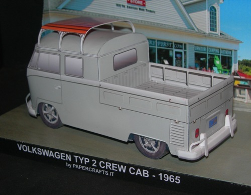 Автомобиль Volkswagen Transporter T1 Crew Cab 1965 paper model